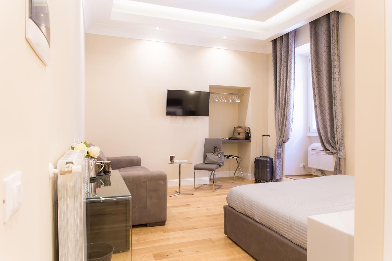 Nazionale Palace Suites Ρώμη Εξωτερικό φωτογραφία